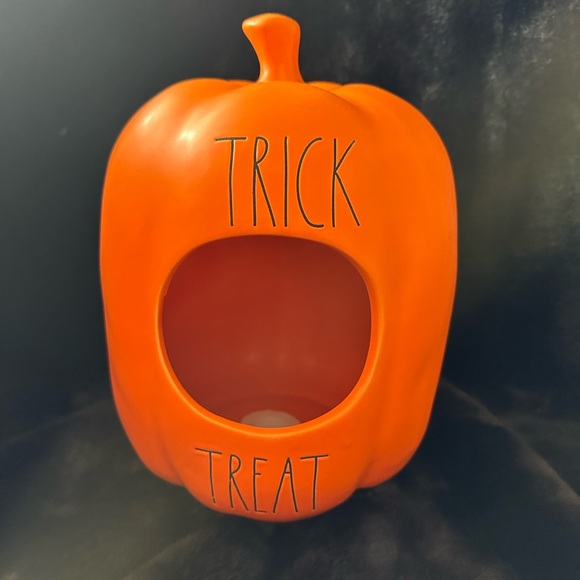 TRICK or TREAT Rae Dunn Pumpkin candy bowl keeper jar brand new - Picture 2 of 3